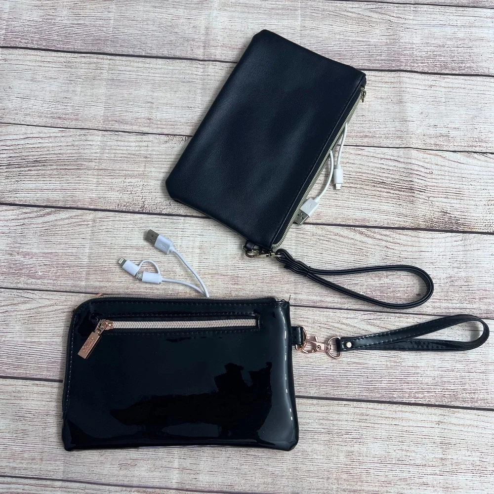 Jones New‎ York Wristlet Bundle OS Black Patent Pebbled Charging USB Pouches